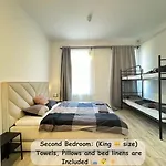 Newly New York Designed 3 Bedroom Apartment
